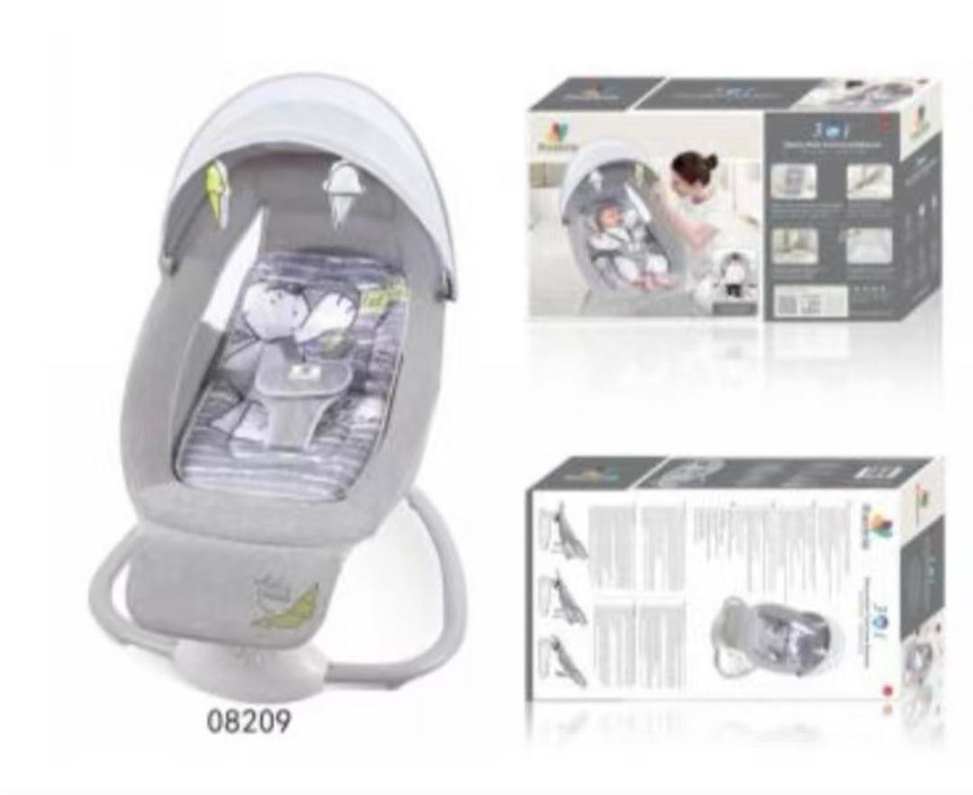 Transat bébé électrique gris avec canopy et jouets suspendus